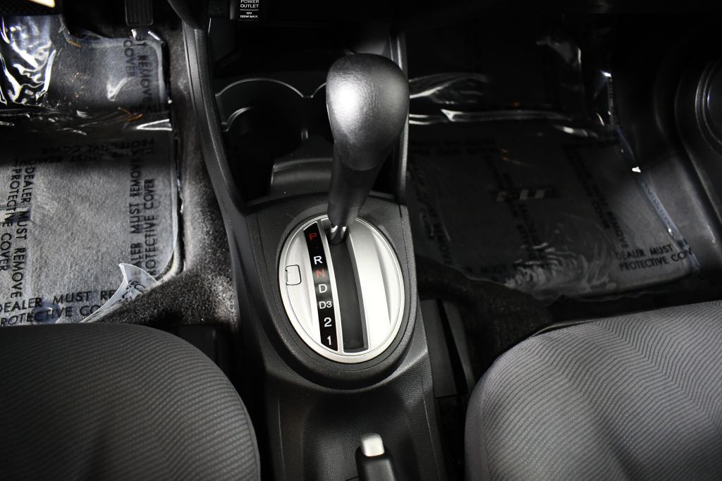 2011 Honda Fit Image 25