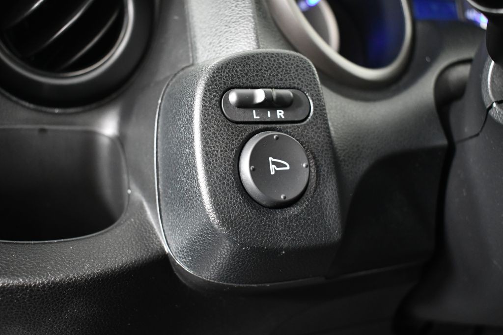 2011 Honda Fit Image 26