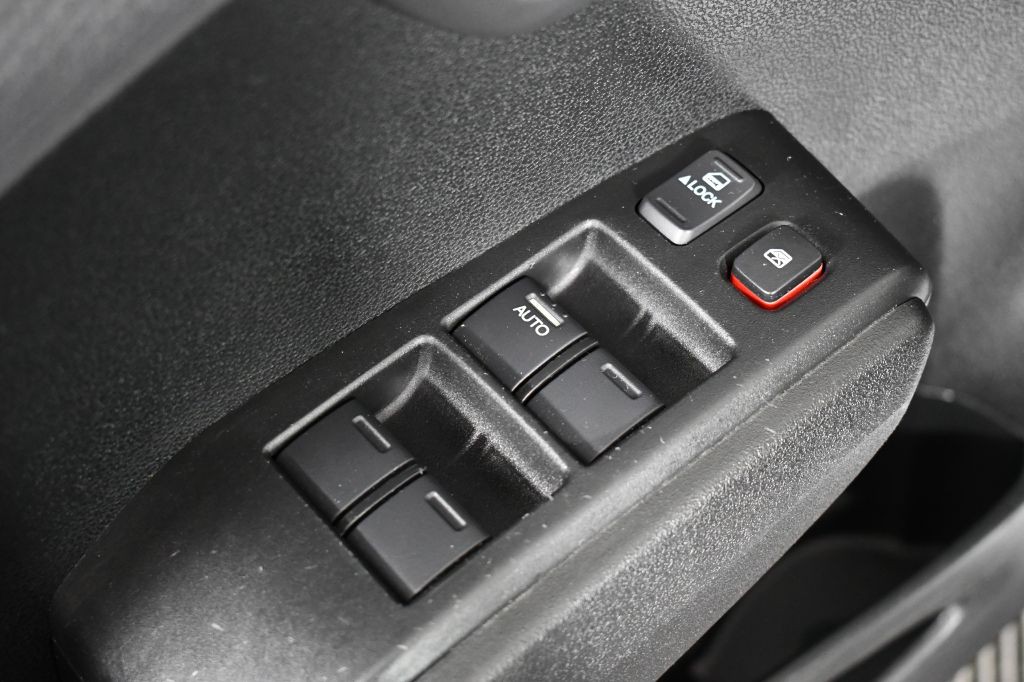 2011 Honda Fit Image 29