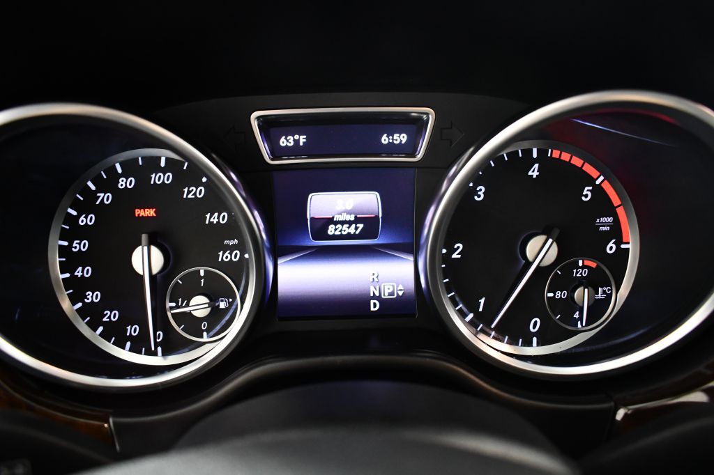 2015 Mercedes-Benz M-Class Image 40