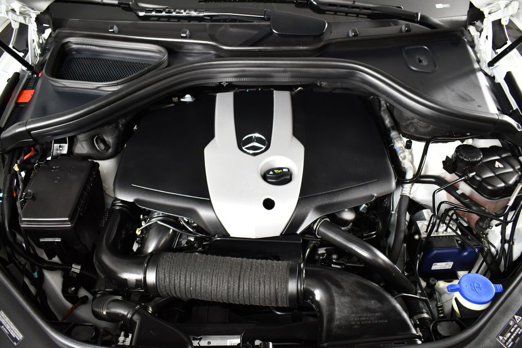 2015 Mercedes-Benz M-Class Image 42