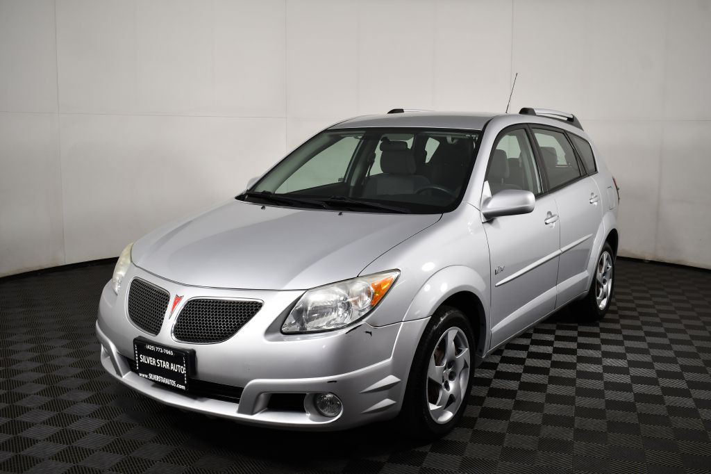2005 Pontiac Vibe Image 1