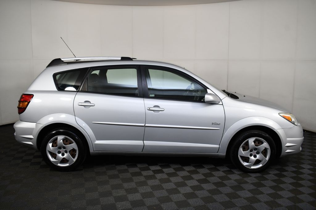 2005 Pontiac Vibe Image 6