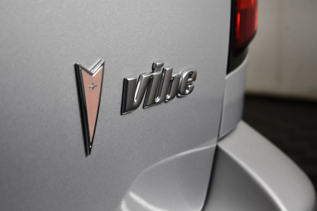 2005 Pontiac Vibe Image 15