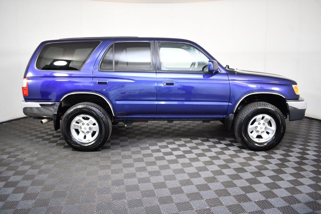 1999 Toyota 4Runner Image 5