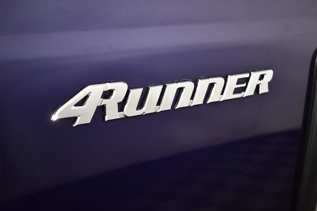1999 Toyota 4Runner Image 14