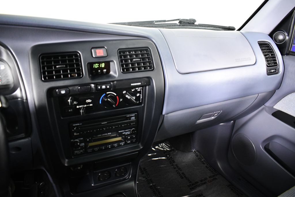 1999 Toyota 4Runner Image 33