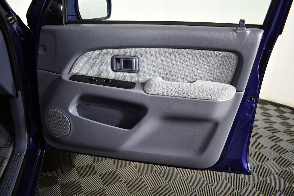 1999 Toyota 4Runner Image 42