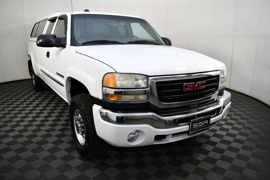 2005 GMC Sierra Image 3