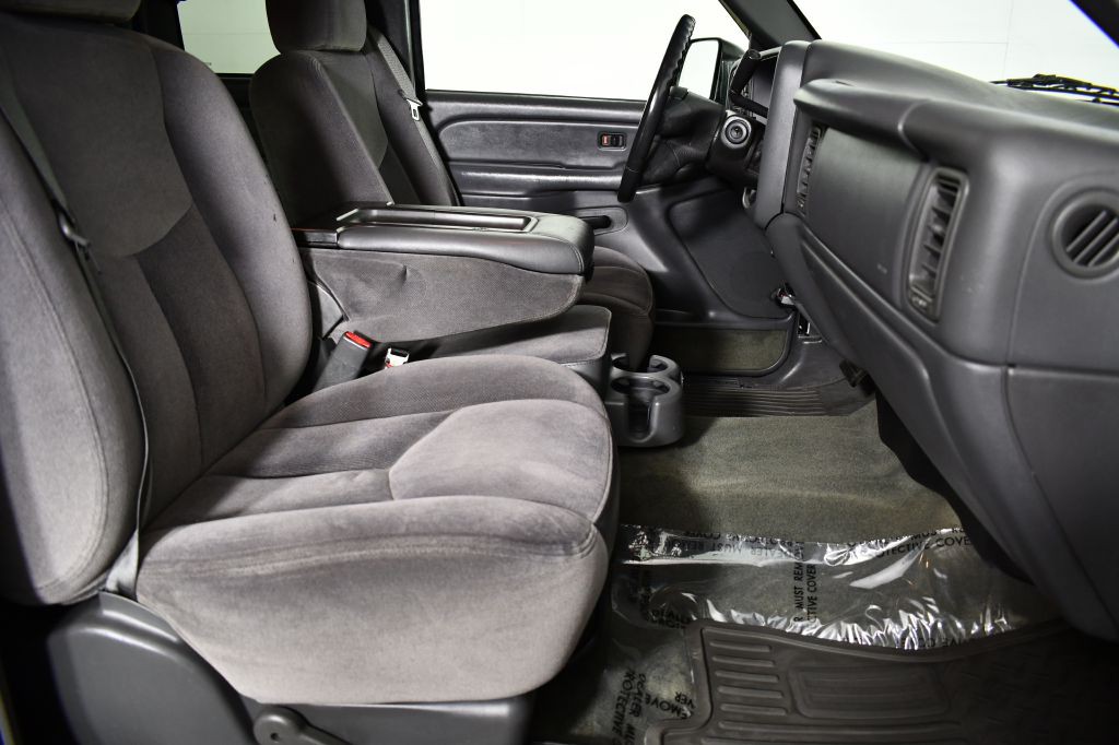 2005 GMC Sierra Image 19