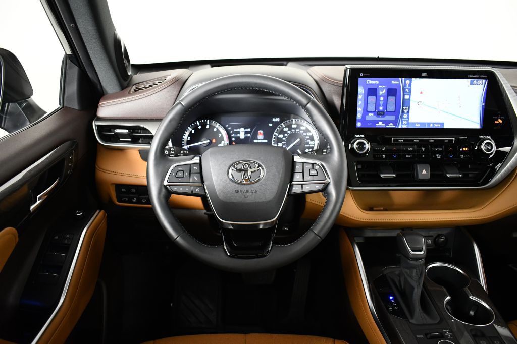 2020 Toyota Highlander Image 15