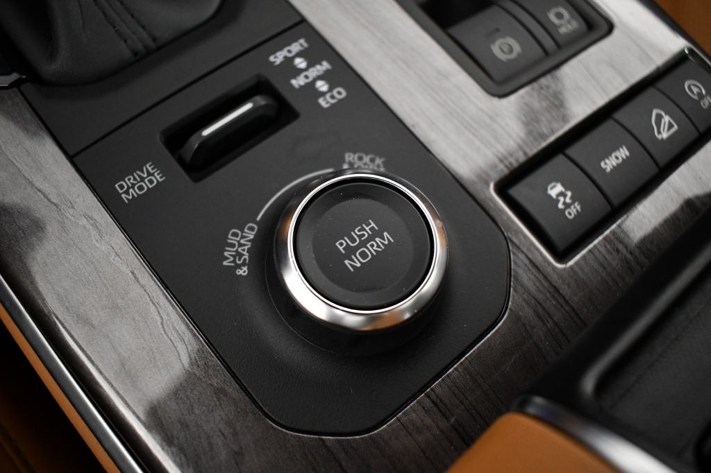 2020 Toyota Highlander Image 38