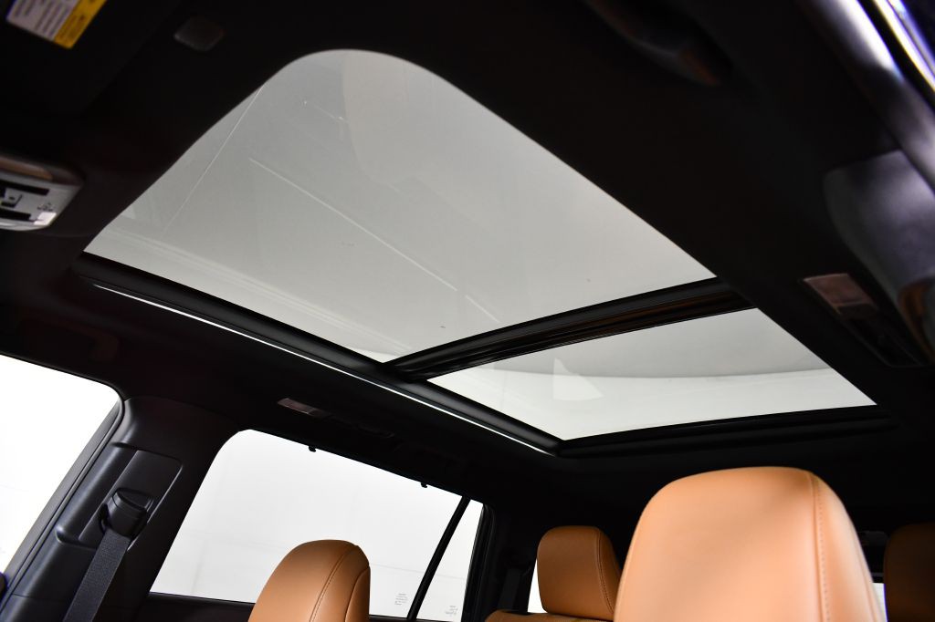 2020 Toyota Highlander Image 43