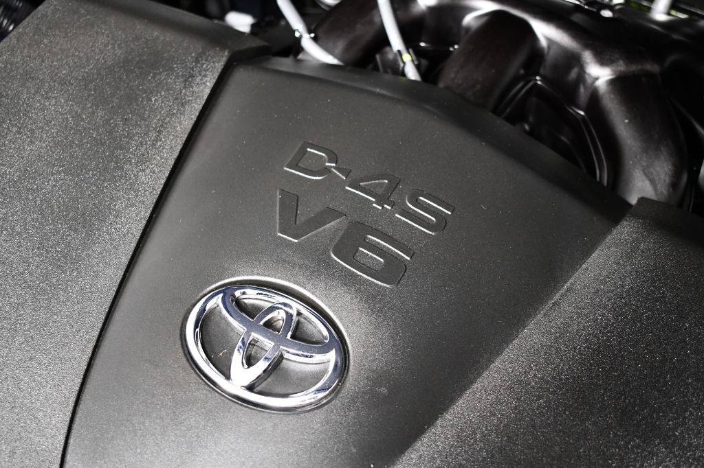 2020 Toyota Highlander Image 50