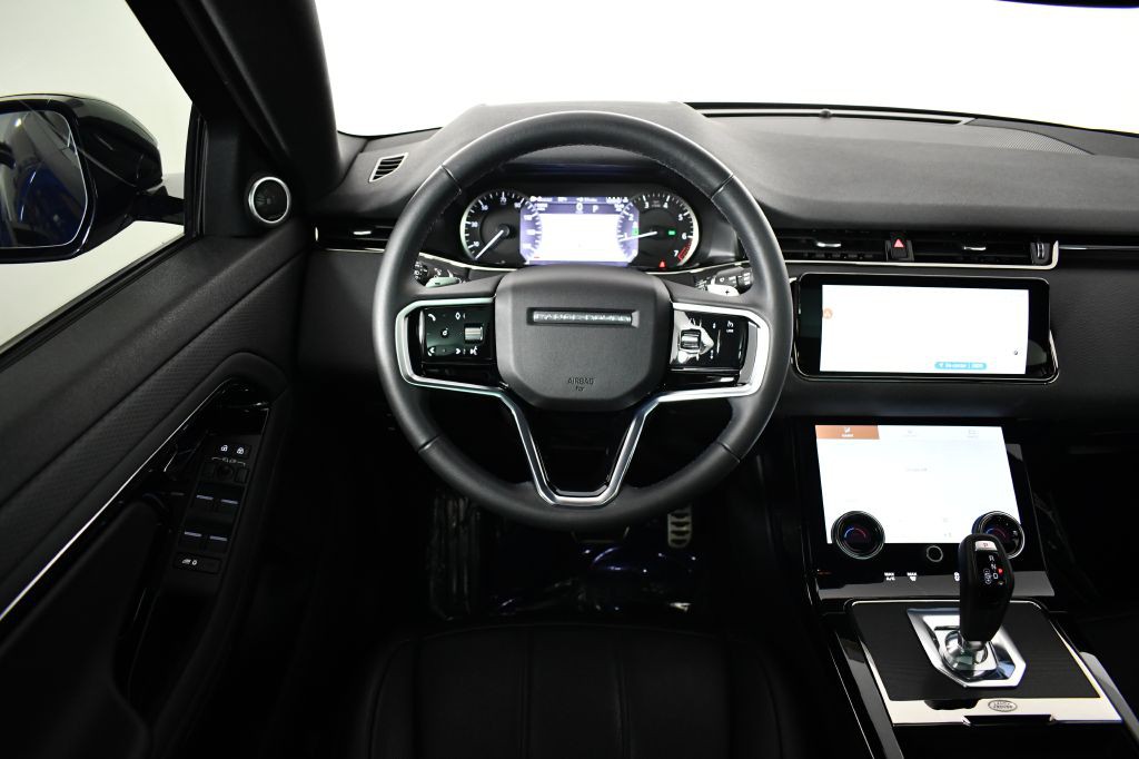 2023 Land Rover Range Rover Evoque Image 16