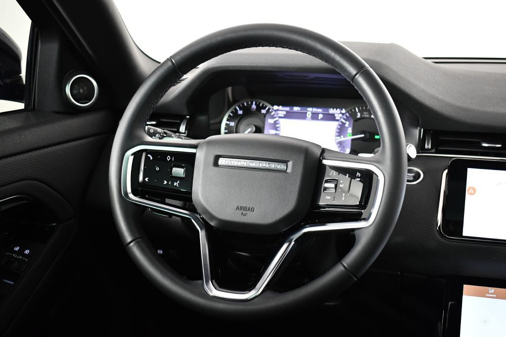 2023 Land Rover Range Rover Evoque Image 17