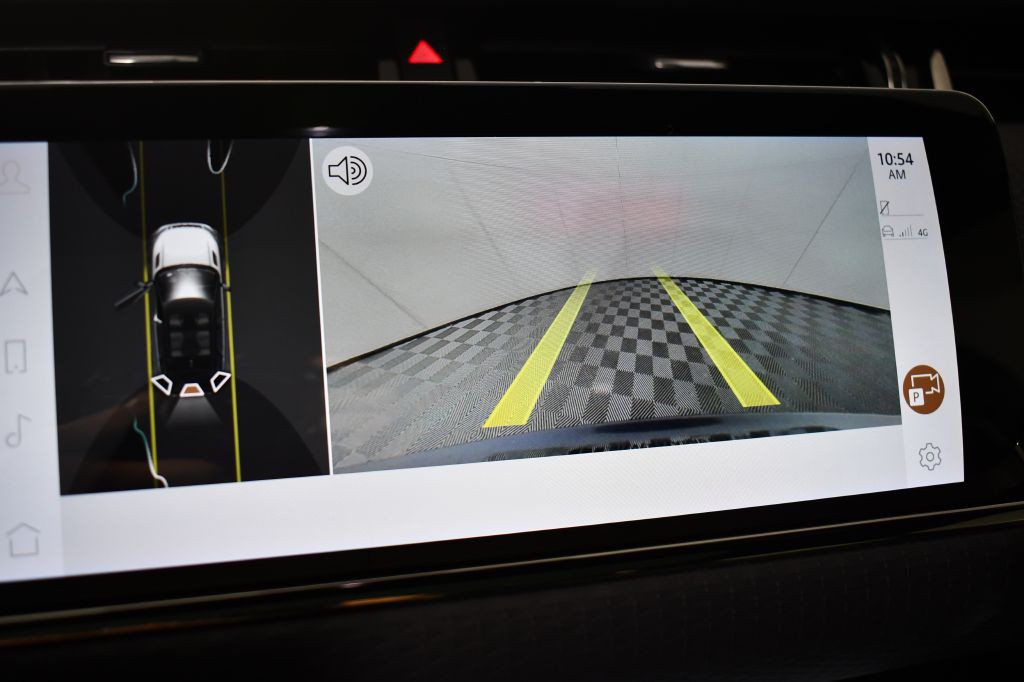 2023 Land Rover Range Rover Evoque Image 40