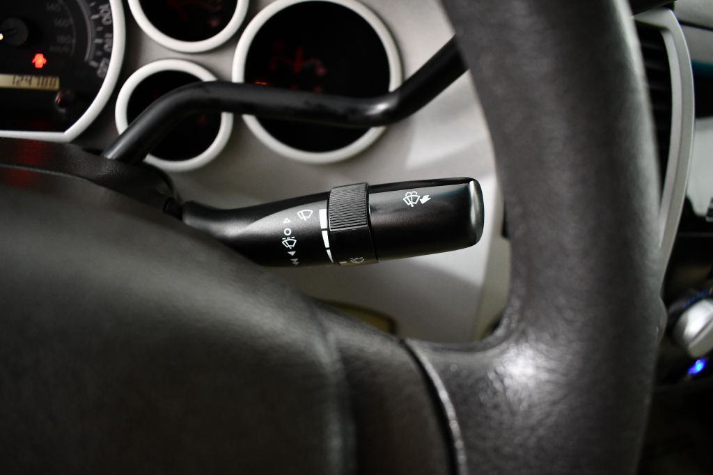 2009 Toyota Tundra Image 25