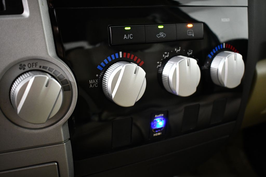 2009 Toyota Tundra Image 30