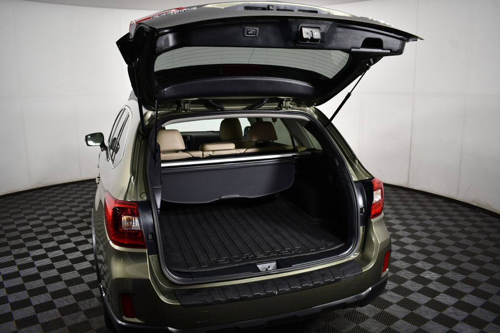 2015 Subaru Outback Image 8