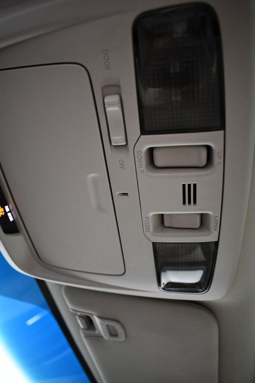 2015 Subaru Outback Image 30