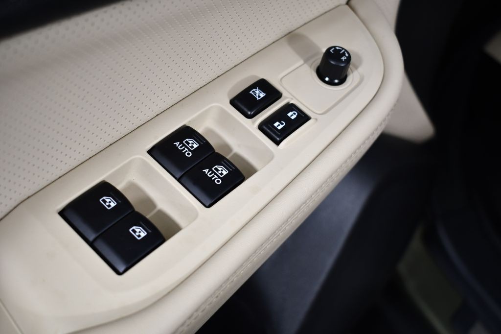 2015 Subaru Outback Image 33