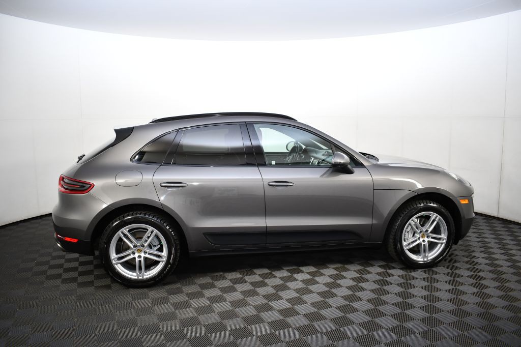 2016 Porsche Macan Image 5