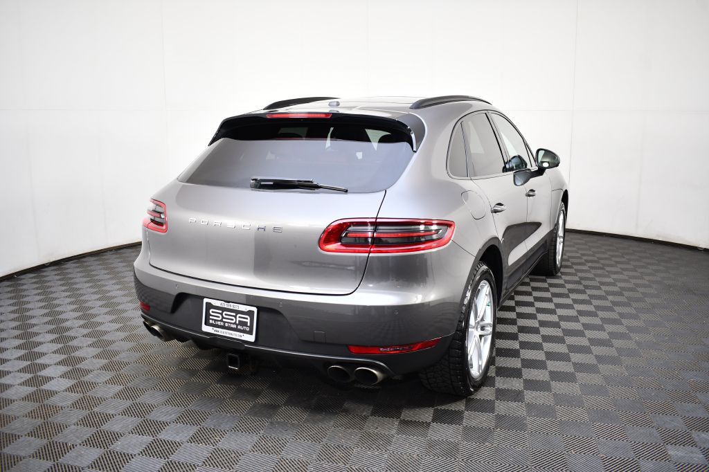 2016 Porsche Macan Image 7
