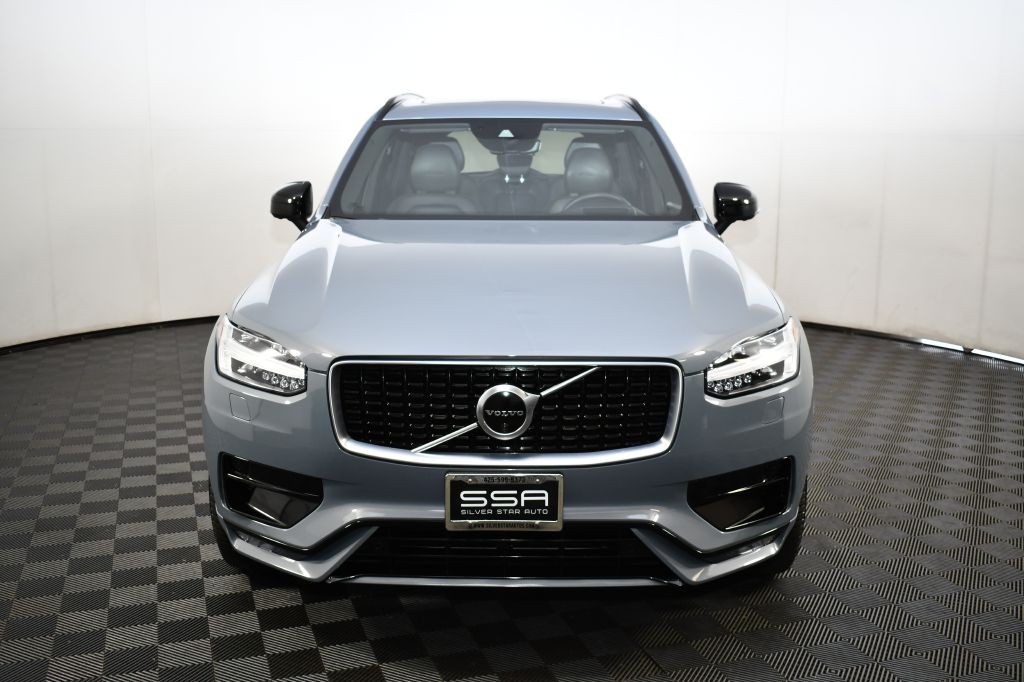 2020 Volvo XC90 Image 2