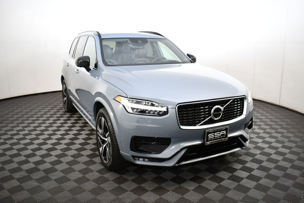 2020 Volvo XC90 Image 3