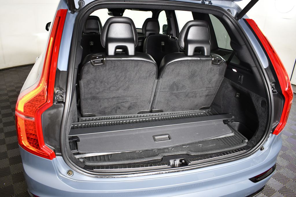 2020 Volvo XC90 Image 12