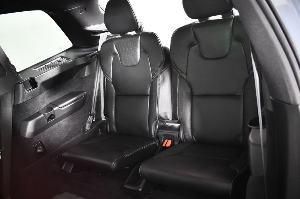 2020 Volvo XC90 Image 20