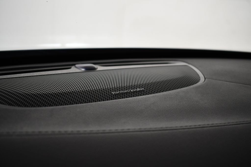 2020 Volvo XC90 Image 33