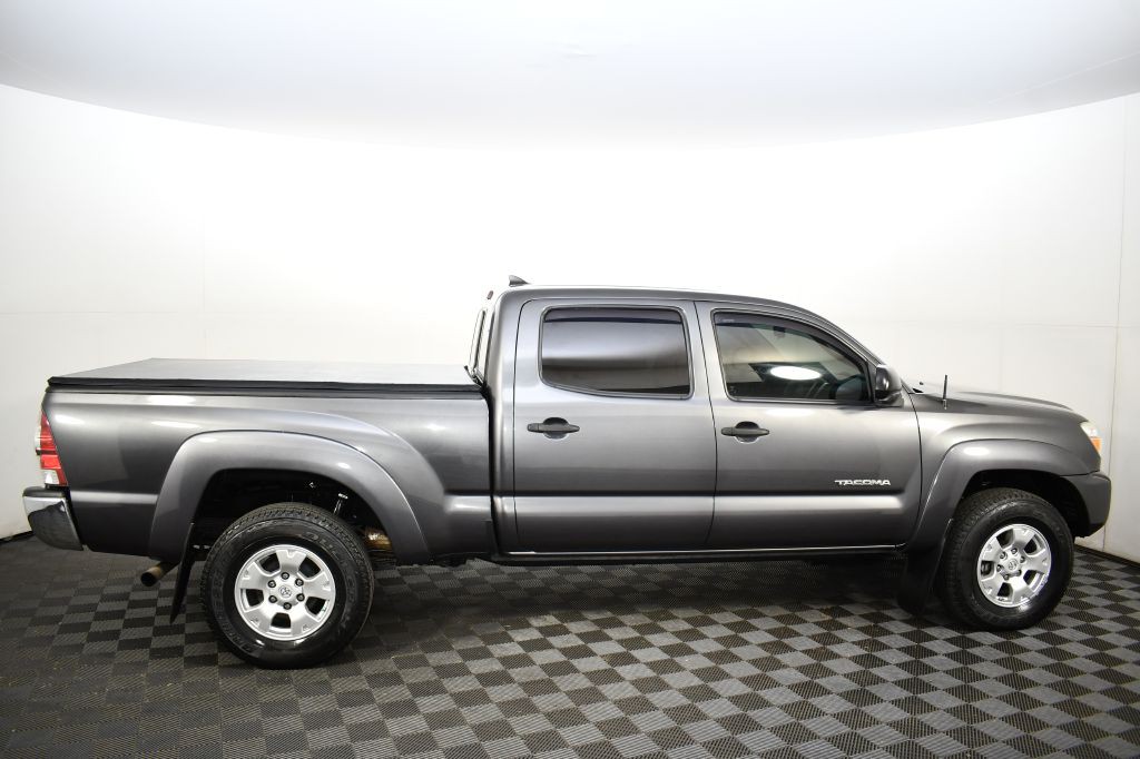 2015 Toyota Tacoma Image 4