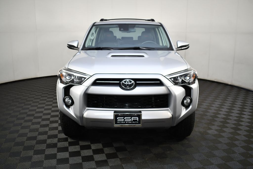 2020 Toyota 4Runner Image 2