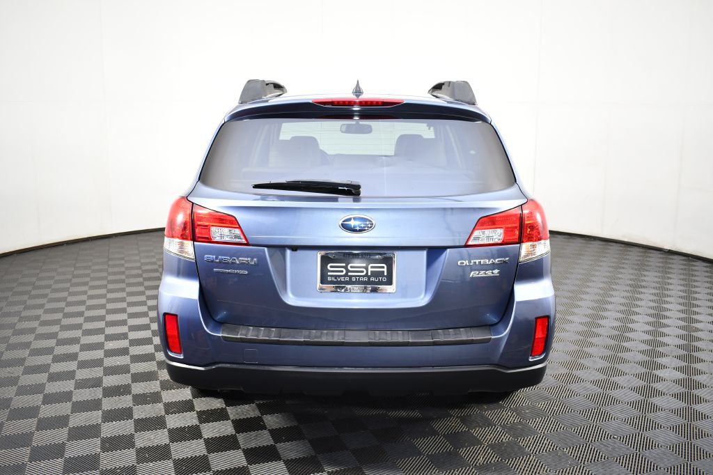 2014 Subaru Outback Image 8