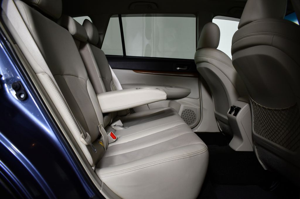 2014 Subaru Outback Image 15