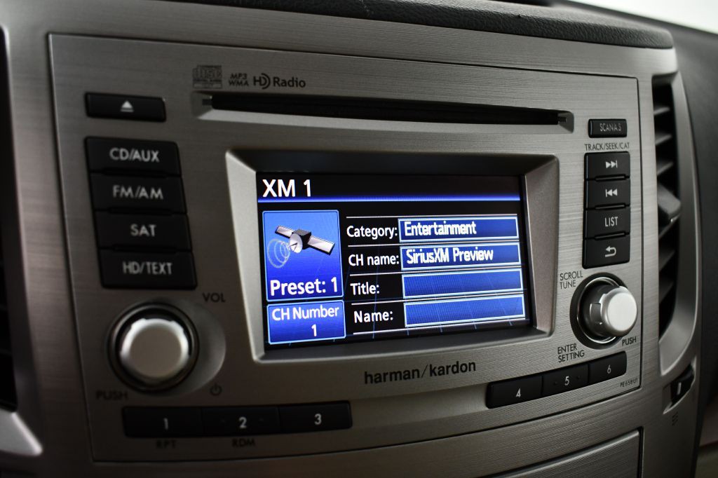 2014 Subaru Outback Image 27