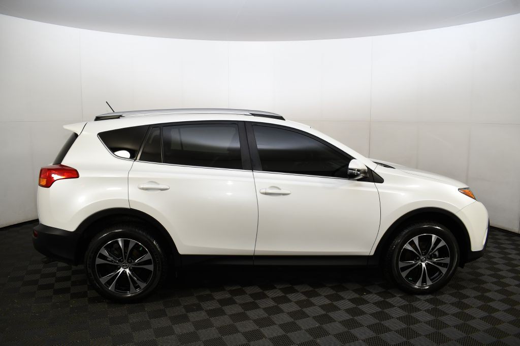 2015 Toyota Rav4 Image 5