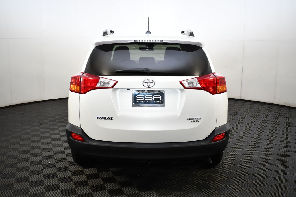 2015 Toyota Rav4 Image 8