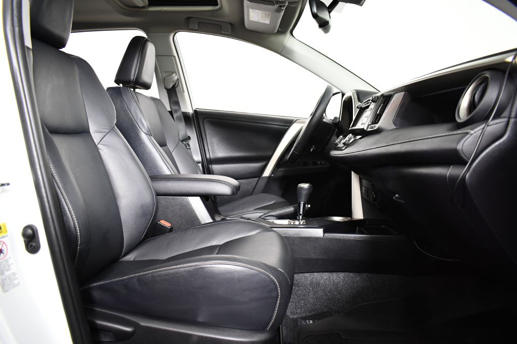 2015 Toyota Rav4 Image 16