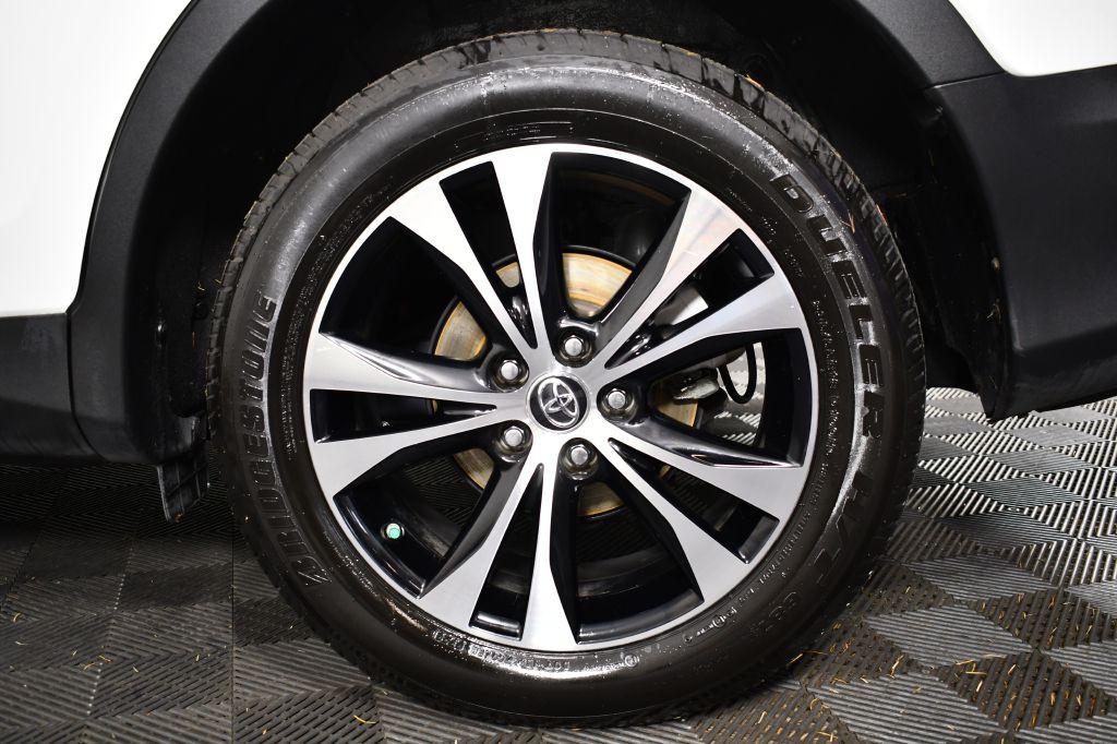 2015 Toyota Rav4 Image 41