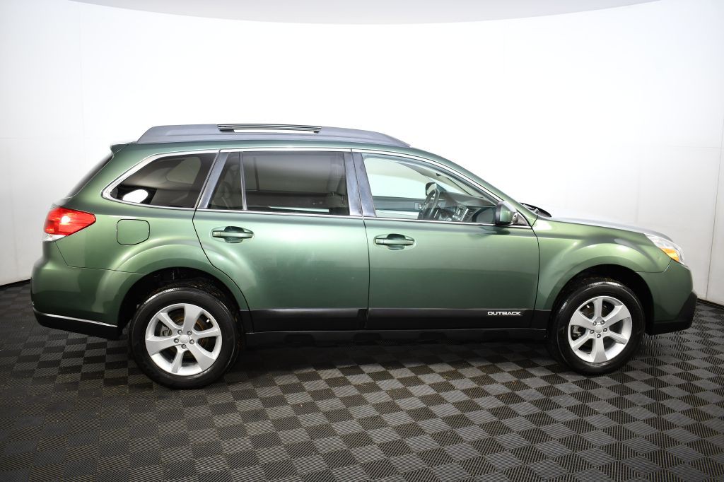2013 Subaru Outback Image 5