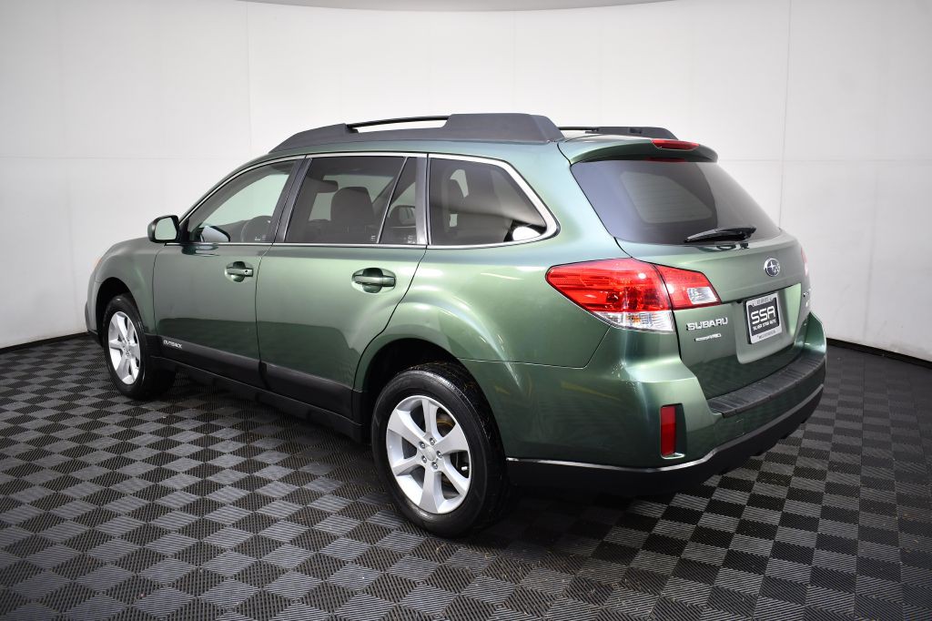 2013 Subaru Outback Image 9