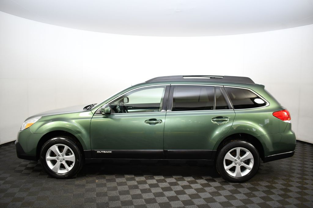 2013 Subaru Outback Image 10