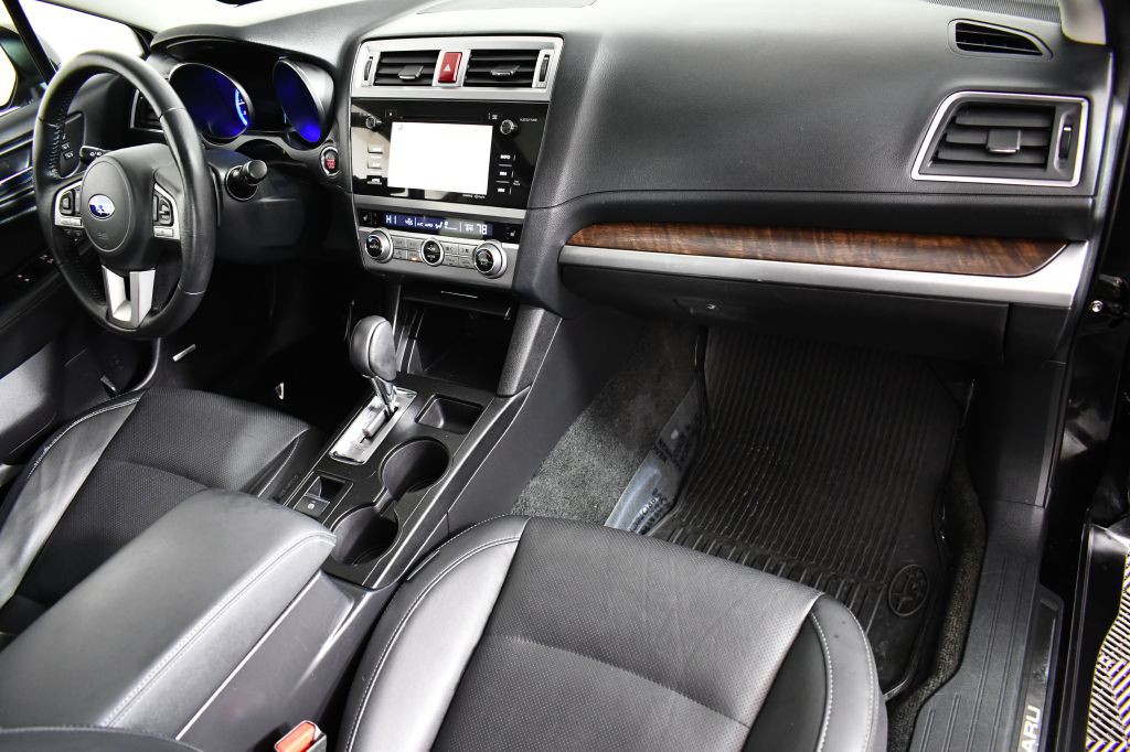 2015 Subaru Outback Image 14