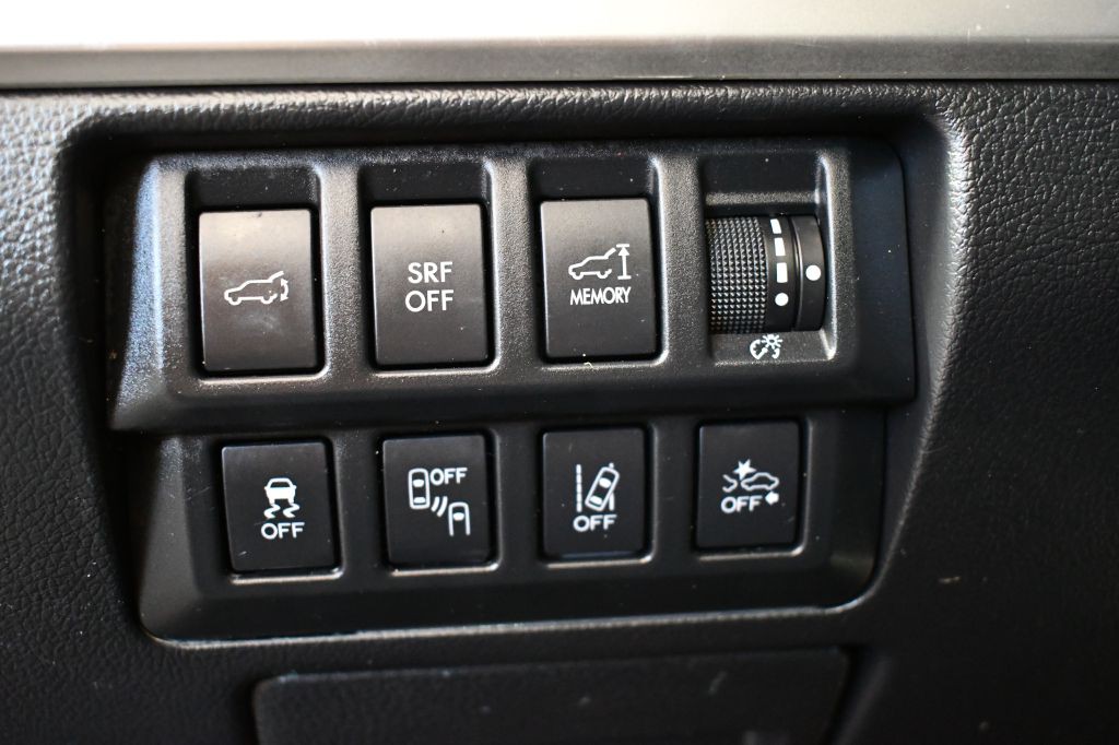 2015 Subaru Outback Image 27