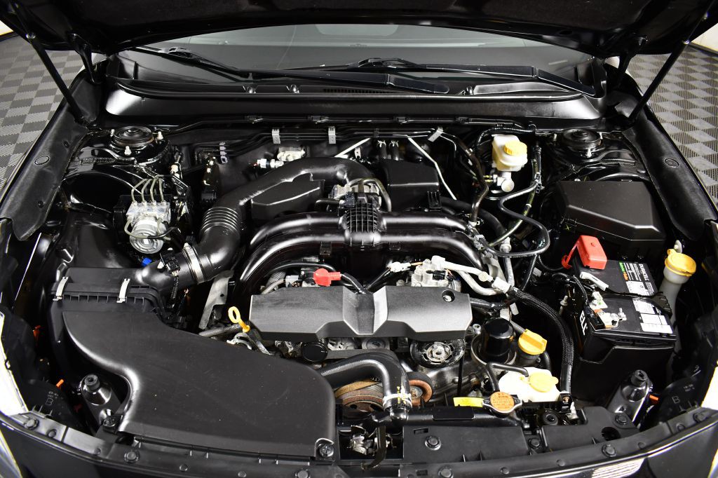 2015 Subaru Outback Image 43