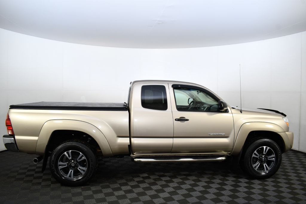 2006 Toyota Tacoma Image 10
