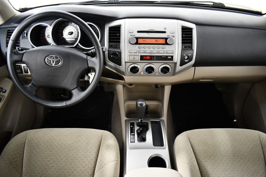 2006 Toyota Tacoma Image 18